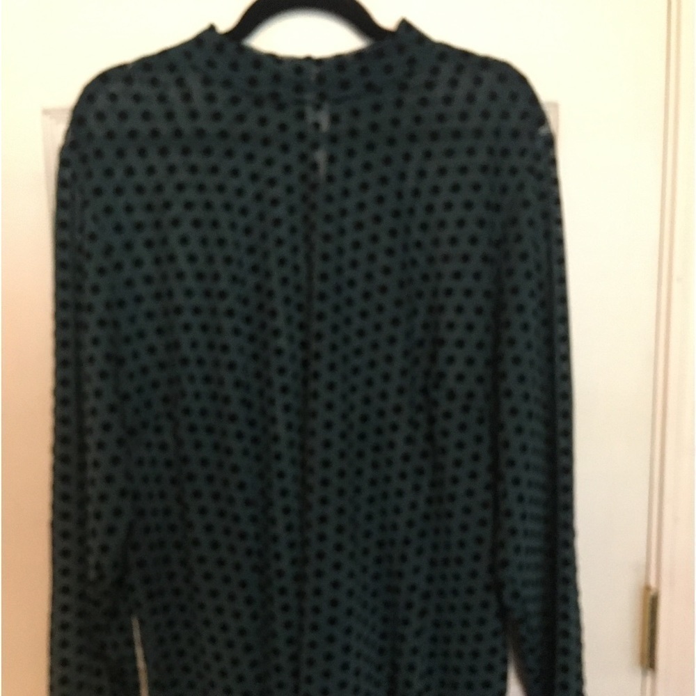 Lane Bryant pull on long sleeve tunic top. Size 30/32 or 3X. Dressy, office.